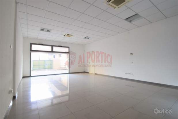 Negozio in affitto a Piove di Sacco (Padova) foto-260339