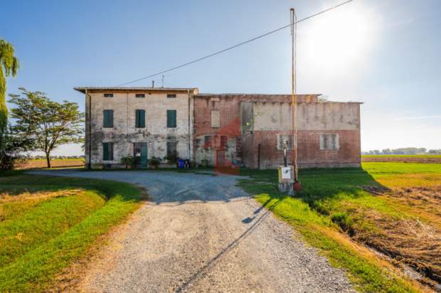 Rustico in vendita a Fontanellato (Parma) foto-260457