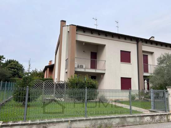 Bifamiliare in affitto a Rovolon (Padova) foto-1538453