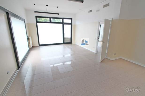 Negozio in affitto a Salzano (Venezia) foto-261119