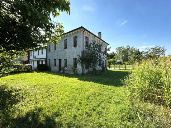 Porzione di Casa in Vendita a Treviso zona Parco Storga a Treviso foto-1544741
