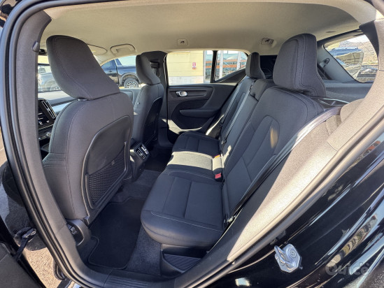 Volvo XC40 T3 Automatica Momentum Pro foto-1544855