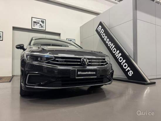 VOLKSWAGEN Passat Variant foto-1545511