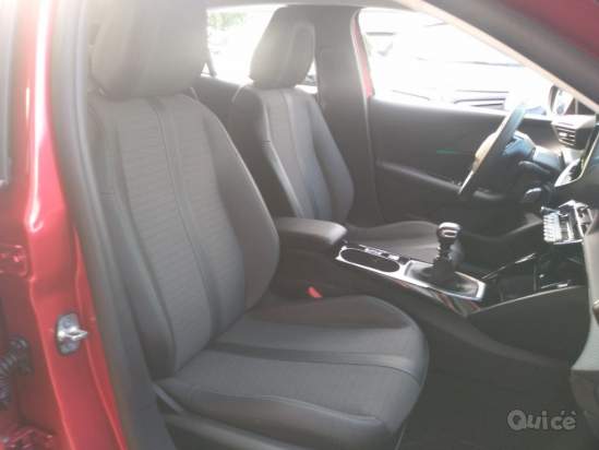 PEUGEOT 208 foto-1545725