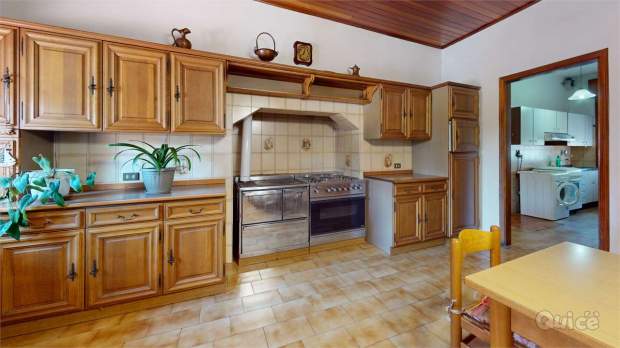 Casa singola e capannone in Vendita a Santandrà a Povegliano foto-1546142