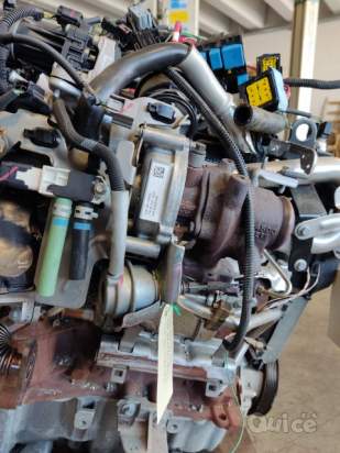 Motore RENAULT CAPTUR 1461cc TDCI del 2016 foto-1547043