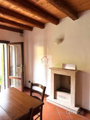 Casa a schiera in vendita a Giavera del Montello (Treviso) foto-1551025