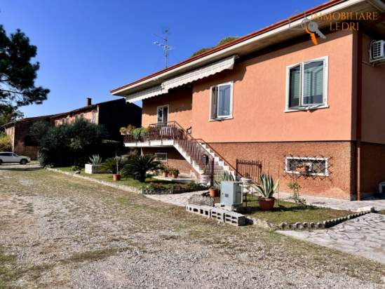 Villa in vendita a Sommacampagna (Verona) foto-1551526