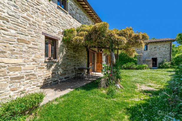 Rustico in vendita a Gubbio (Perugia) foto-1552194