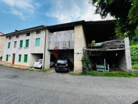 Casa singola in vendita a Valdagno (Vicenza) foto-1554133