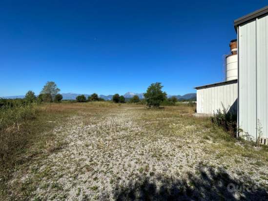 Capannone in vendita a Spilimbergo (Pordenone) foto-1554516