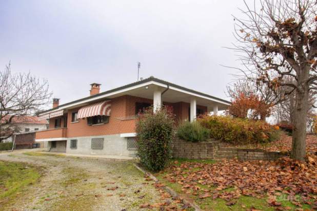Villa in vendita a Bosconero (Torino) foto-1556852