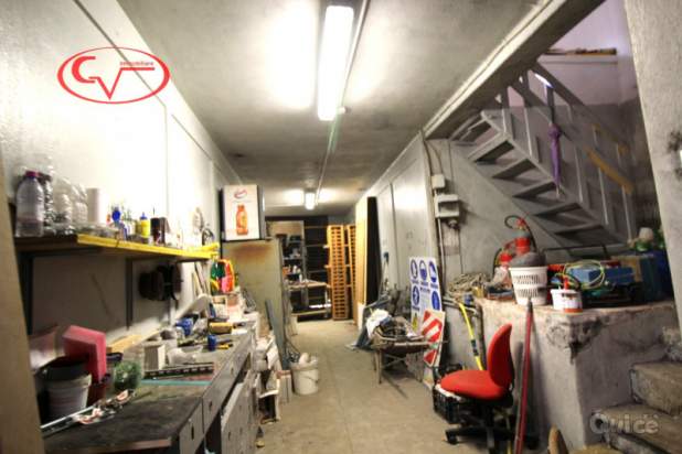 Magazzino in vendita a Terranuova Bracciolini (Arezzo) foto-1557617