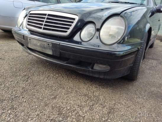 Paraurti anteriore MERCEDES CLK 200 COPRESSOR 2000 foto-1557981