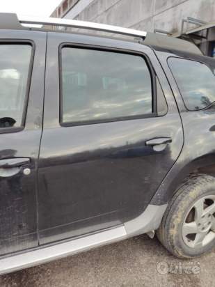 Porta posteriore sinistra DACIA DUSTER  del 2012 foto-264883