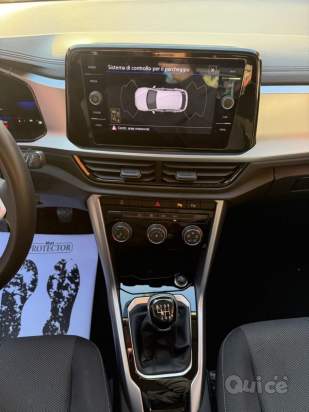 VOLKSWAGEN T-Roc foto-1560508