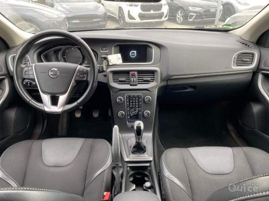 VOLVO V40 foto-1560579