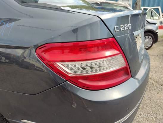 Fanale posteriore sx MERCEDES-BENZ C 220  del 2010 foto-265162