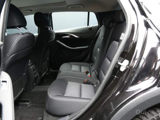 INFINITI QX30 foto-1561010