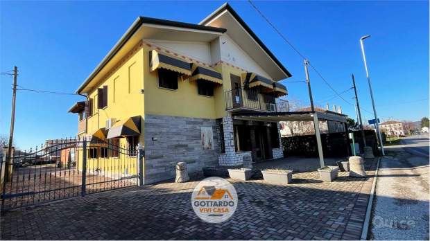 VOLPAGO - Casa singola + Attività - 688VOL a Volpago del Montello foto-265346