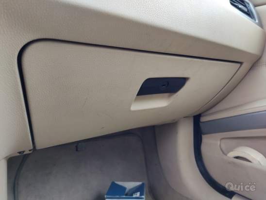 Cassetto portaoggetti BMW 320D  del 2006 foto-265527