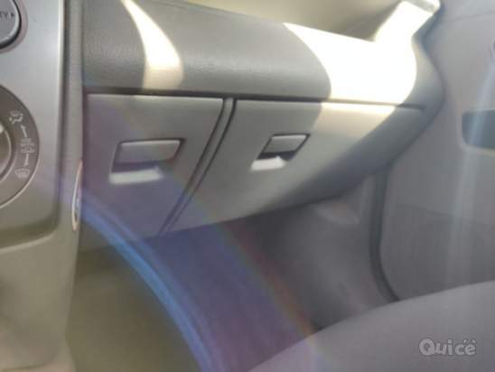 Cassetto portaoggetti MAZDA 2 del 2004 foto-265530