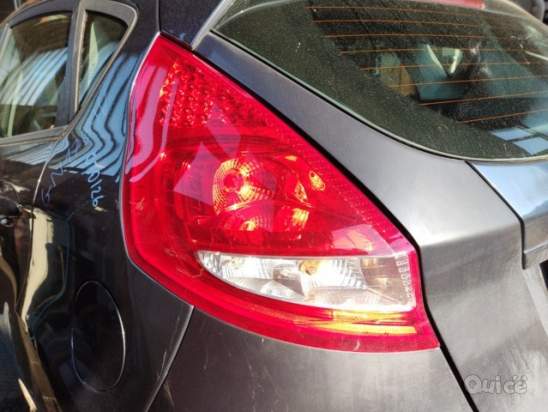 Fanale posteriore sinistro FORD FIESTA  del 2009 foto-1562876