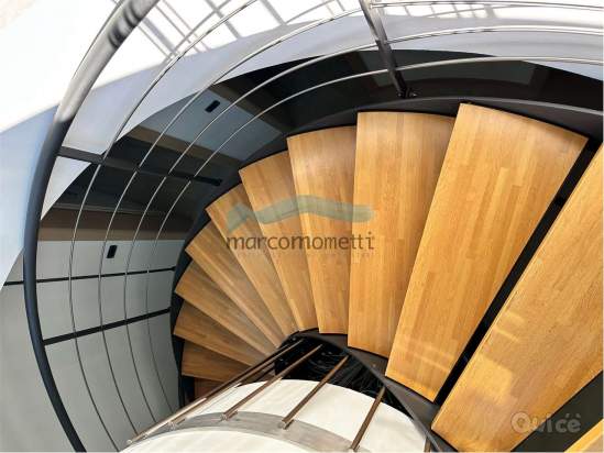 Prestigiosa Villa dal design architettonico unico a Moriago della Battaglia foto-1563142