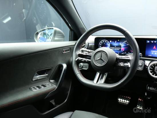 MERCEDES-BENZ A 180 foto-1563469