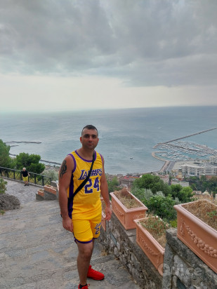 Cercasi amicizie foto-1563719