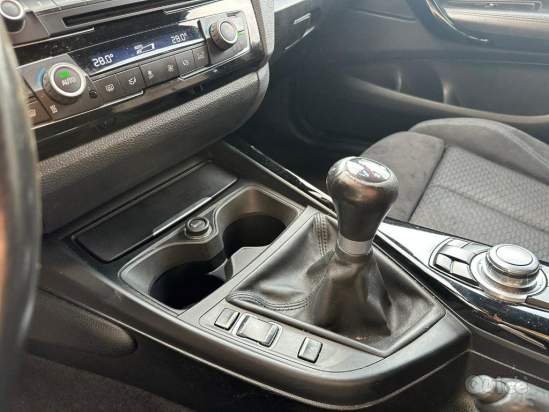 BMW 118 foto-1564854