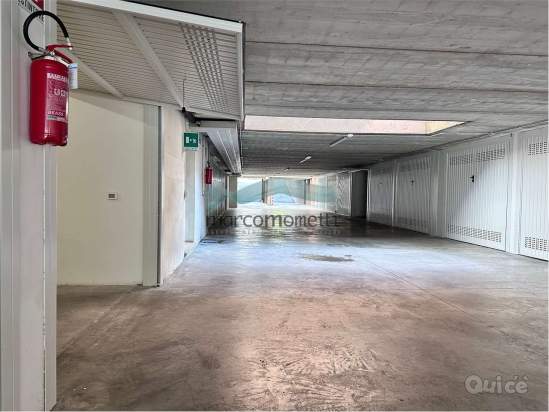 BOX AUTO  50 MQ IN POSIZIONE COMODA E RISERVATA a Cordignano foto-1566080