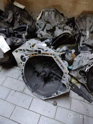 Cambio RENAULT SCENIC X MOD 1461cc diesel 2013 foto-266366