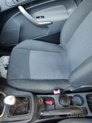 Sedile anteriore dx FORD FIESTA  del 2010 foto-1567596