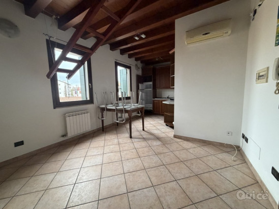 MIRA Miniappartamento comodo ai servizi  foto-266950