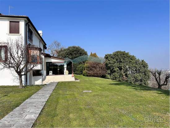 Prestigiosa Villa Storica all'interno delle Colline Unesco Colli Conegliano a Vittorio Veneto foto-1571193