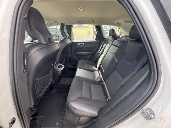 Volvo XC60 B4 (Diesel/Hybrid) AWD Geartronic Momentum + GANCIO TRAINO foto-1571271