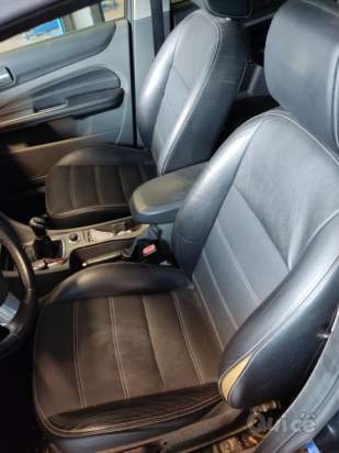 Ricambi FORD FOCUS 1560cc diesel  del 2008 foto-1580296