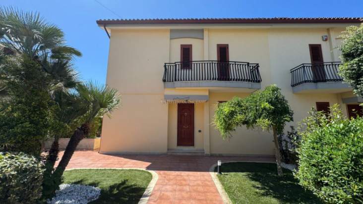 Casa singola in vendita a Modica (Ragusa) foto-1582244