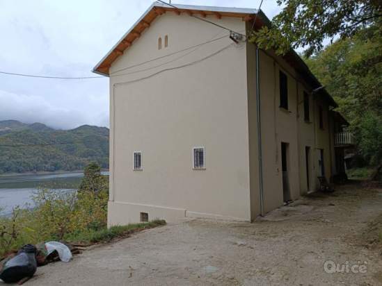 Casa a schiera in vendita a Petrella Salto (Rieti) foto-1583058