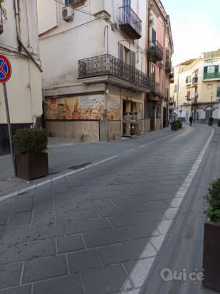 Negozio in vendita a Acerra (Napoli) foto-1583368