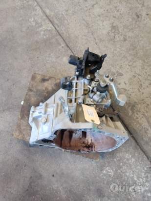 Cambio TOYOTA YARIS 998cc benzina  del 2016 foto-1589036