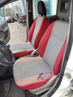 Sedile anteriore sx FIAT PANDA del 2005 foto-271229