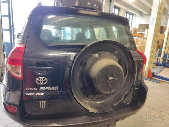 Ricambi TOYOTA RAV 4 4X4 2231cc D4D  del 2007 foto-1593373