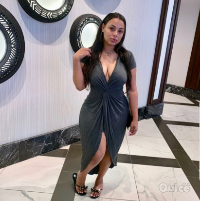Sono una donna sincera in cerca di una relazione seria foto-1593964