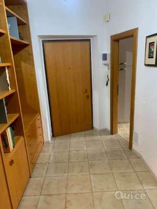 Appartamento con 4 stanze per studentesse!! a Rovereto foto-1594198