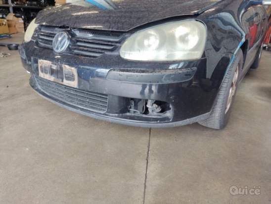 Paraurti anteriore VOLKSWAGEN GOLF 5  del 2004 foto-1594476