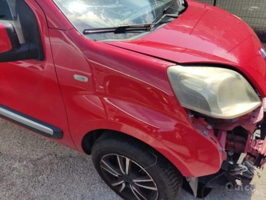 Parafango destro FIAT QUBO del 2012 foto-271710
