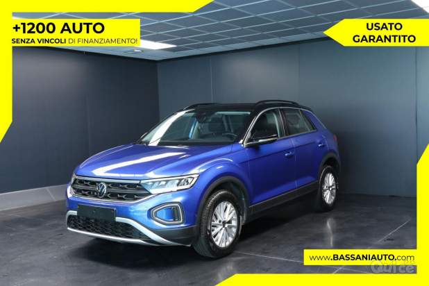 VOLKSWAGEN T-Roc foto-271898