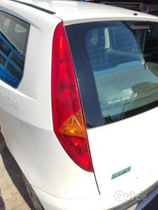 Ricambi FIAT PUNTO 2 1242cc 8V  del 2002 foto-1595502